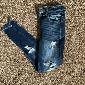 KanCan Ultra High-rise Skinny Jean